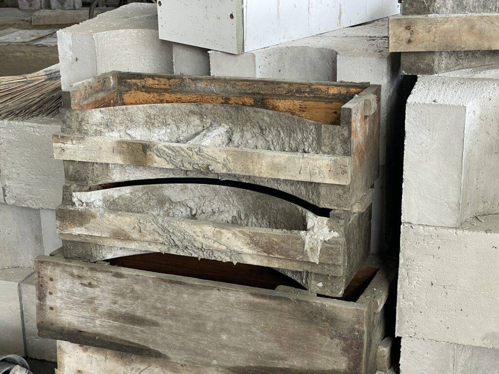 đỗ khuôn gối đỡ bê tông